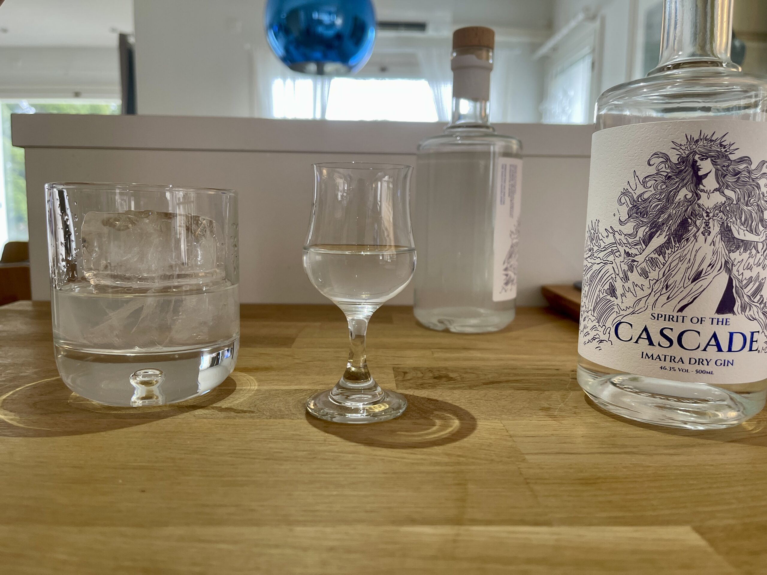 Fun Chill Haze - Imatra Dry Gin changes color in lower temperature showing chill haze in different glasses